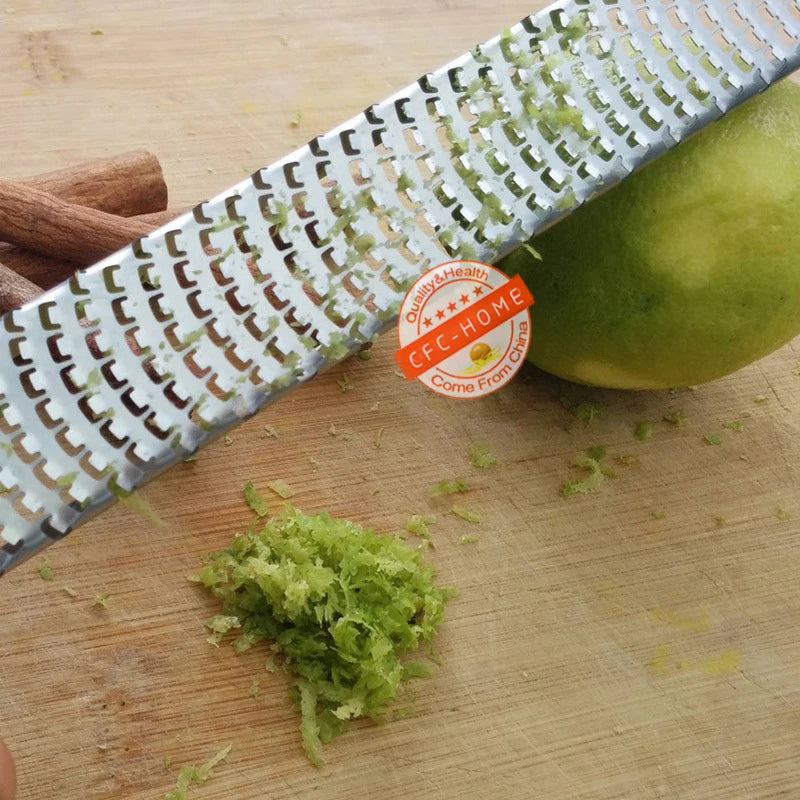 Râpe à fromage / portative